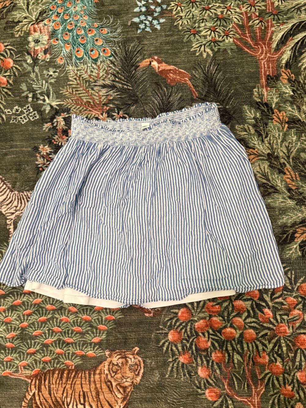 Old Navy Blue & White Striped skirt